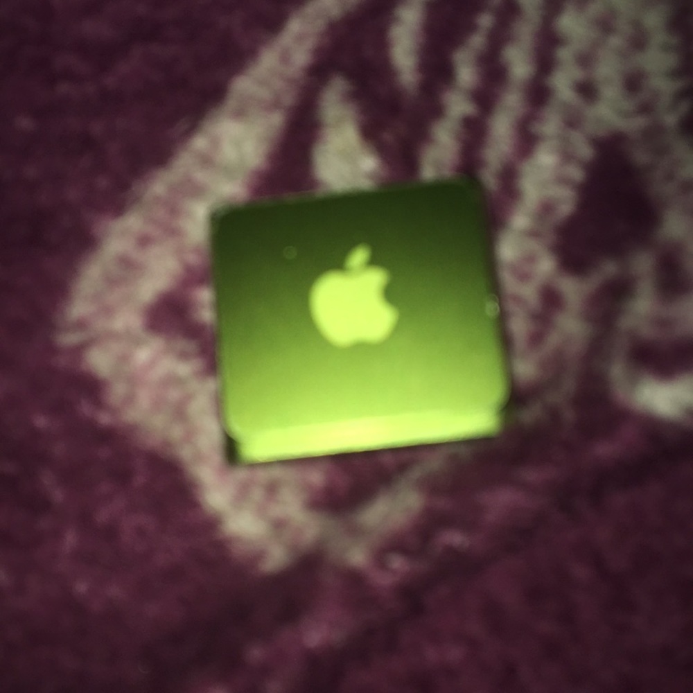 ipod shuffle - Picture 2 of 2